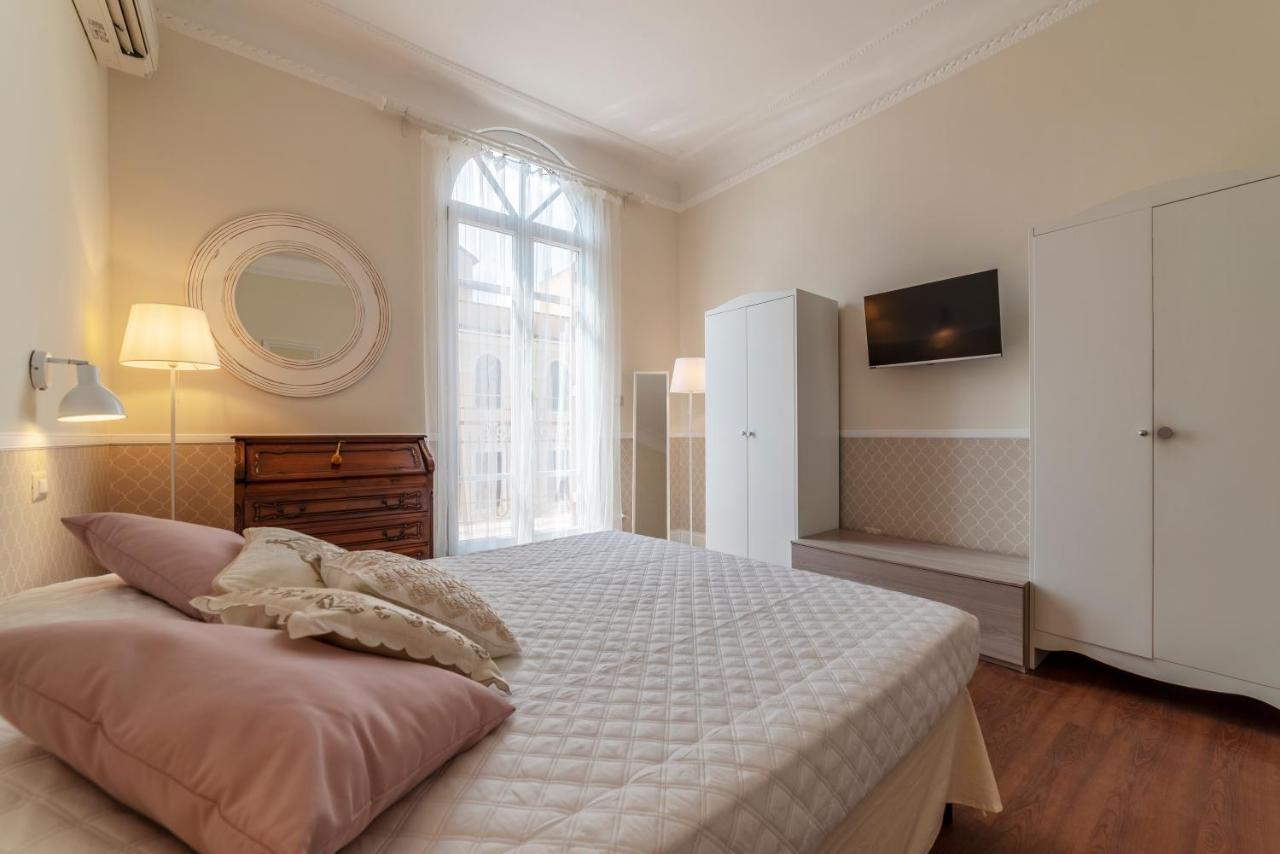 Piazza Nievo A Trastevere! Apt Con Balcone Rome Exterior photo